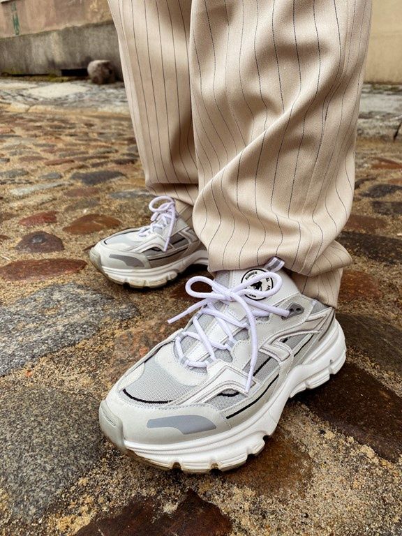sneakersy damskie na wiosnę 2022
