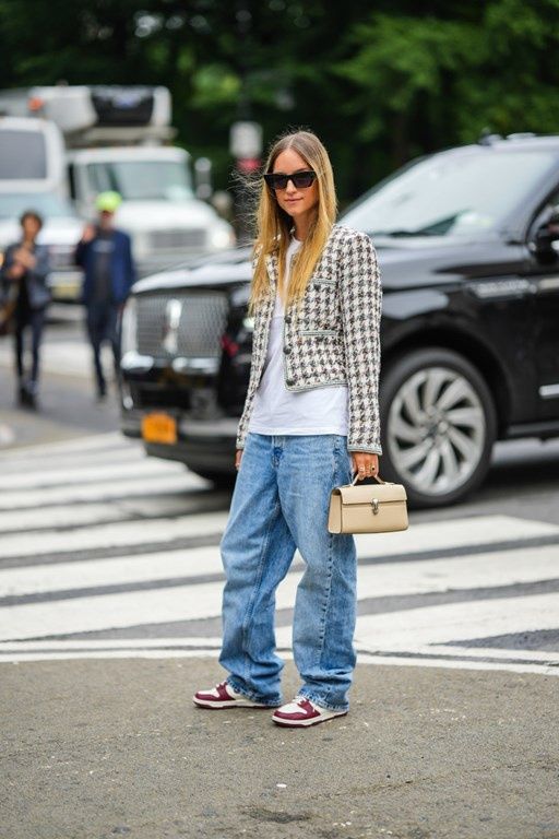 Stylizacja z Air Force 1 i jeansami