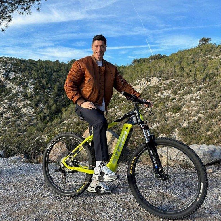 Bomberka Lewandowskiego to hit wiosny