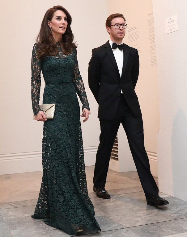 kate middleton w sukni wieczorowej