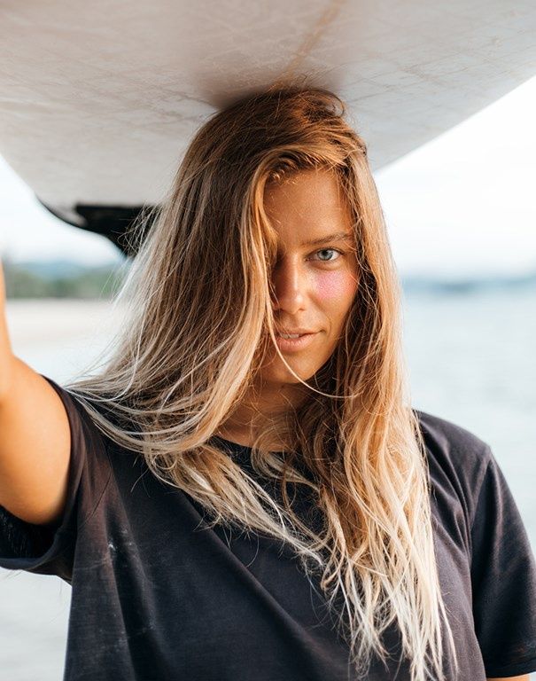 dziewczyna surferka