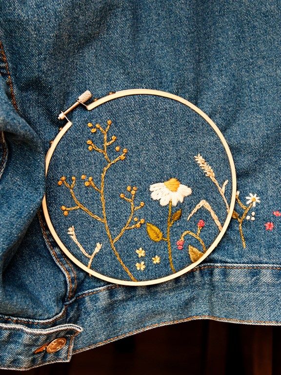 kurtka jeansowa diy haftowana