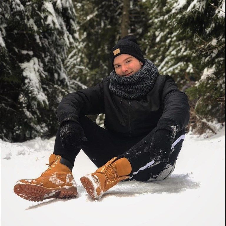 Timberlandy męskie idealnie dopełnią stylizacje zimowe z puchówką
