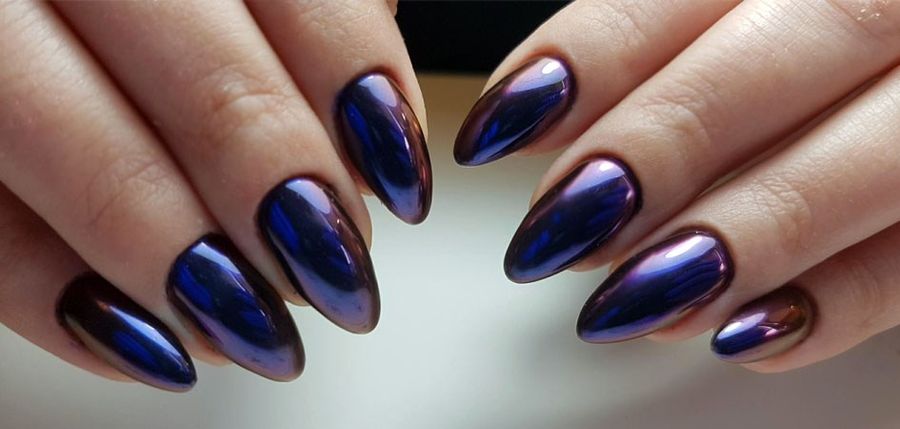 <p><strong>Zastanawiacie się jaki manicure będzie modny w tym sezonie? Jakie kolory są w trendach, a może który kształt paznokcia będzie najlepiej wyglądał? Przeczyatjcie koniecznie wywiad z Karoliną Gwoździowską, stylistką paznokci i założycielką Szalonych Pilników, która odpowie Wam na wszystkie nurtujące manicure'owe pytania!</strong></p>
