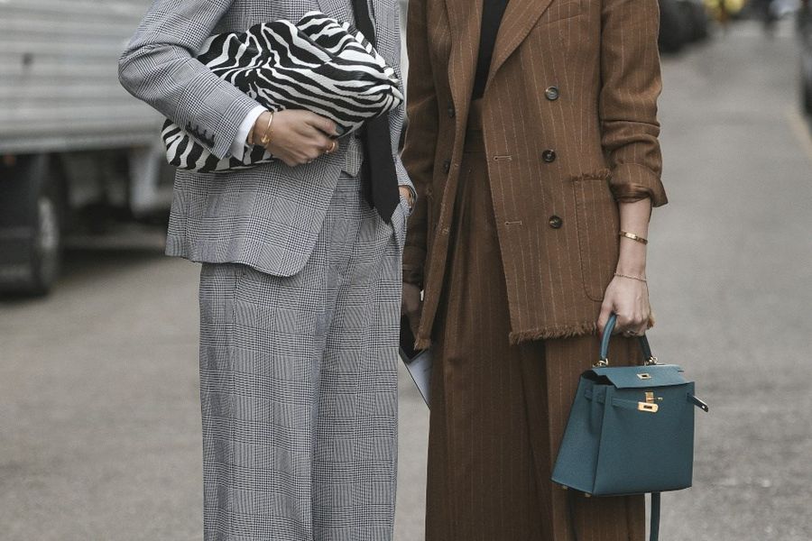 kobiece garnitury w stylu skandynawskim