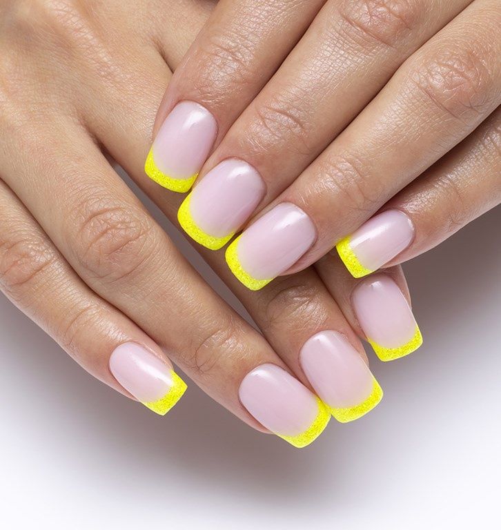 kolorowy french manicure