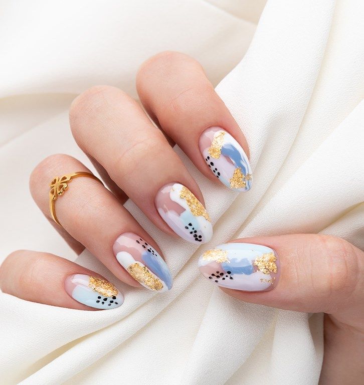 modny manicure wiosna 2021