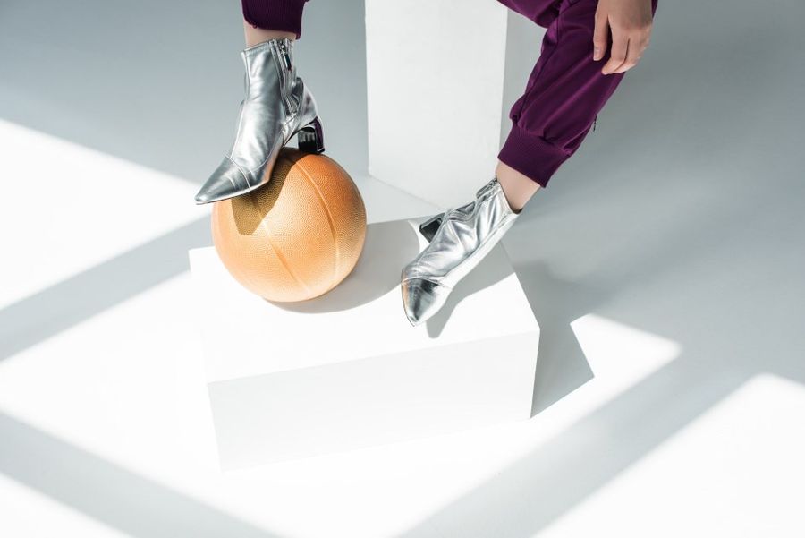 metaliczne buty damskie jesień-zima 2021/2022