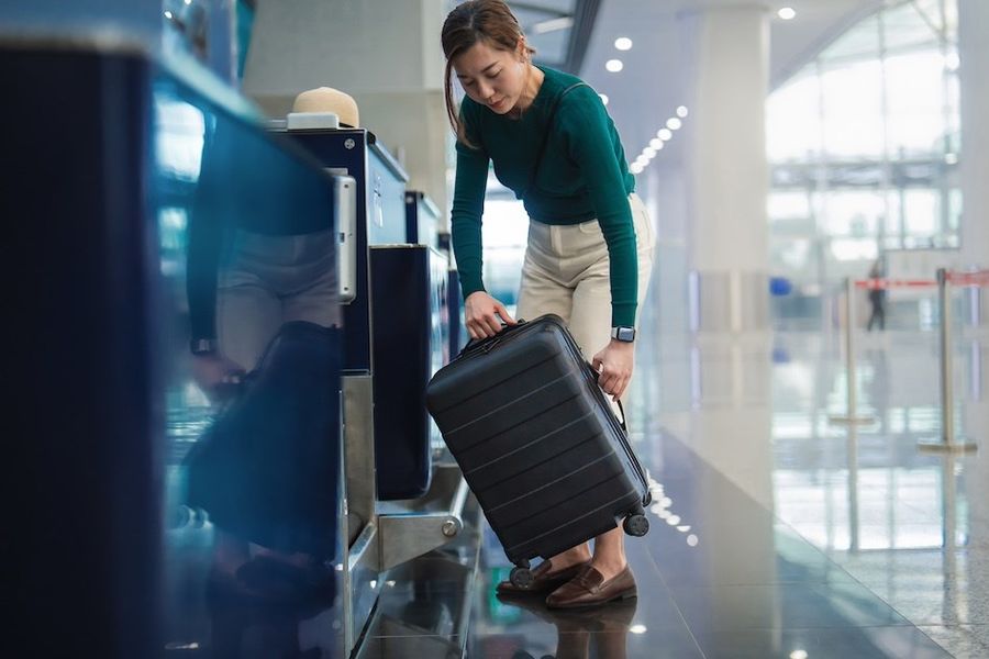Wymiary walizki warto dopasować do środka transportu