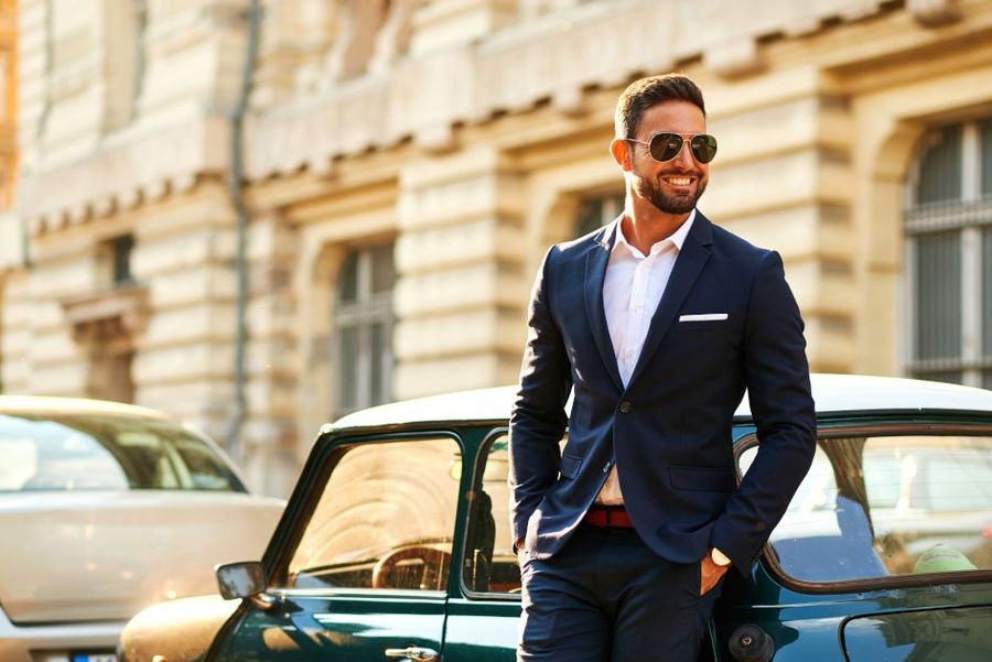 eleganckie stylizacje męskie na wesele