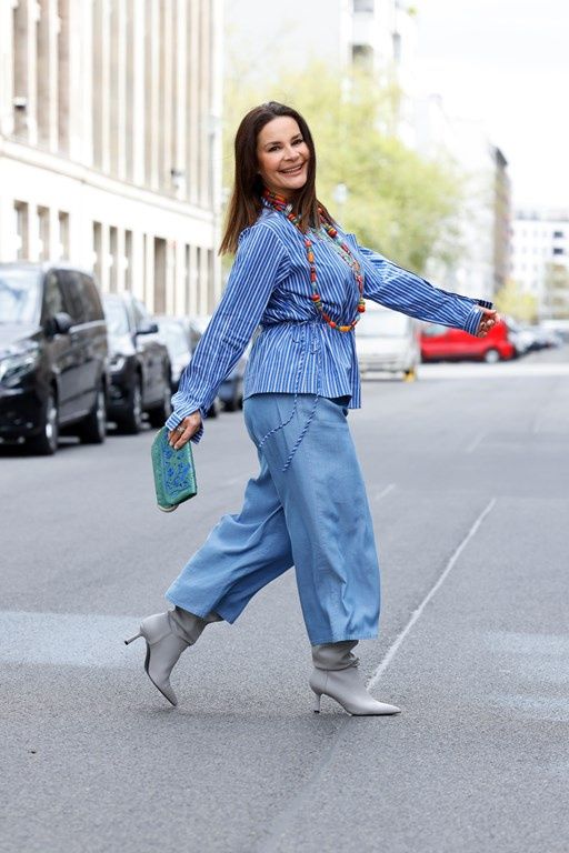 Jeansy wide leg z wyprzedaży to inwestycja na lata
