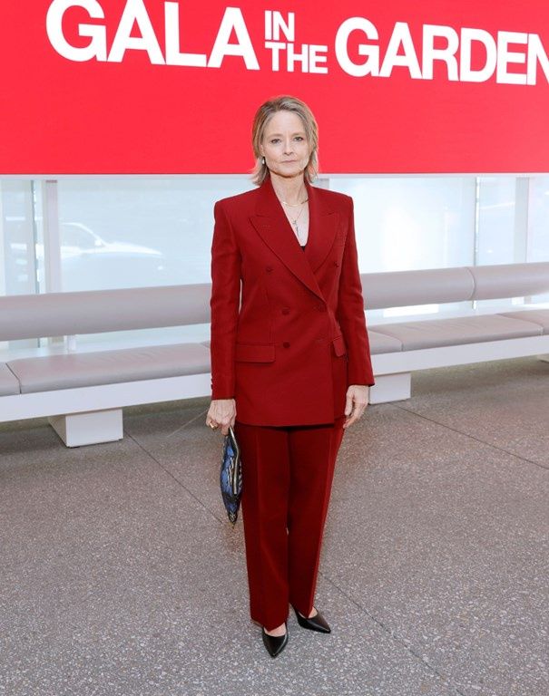 Czerwony garnitur wybrała Jodie Foster
