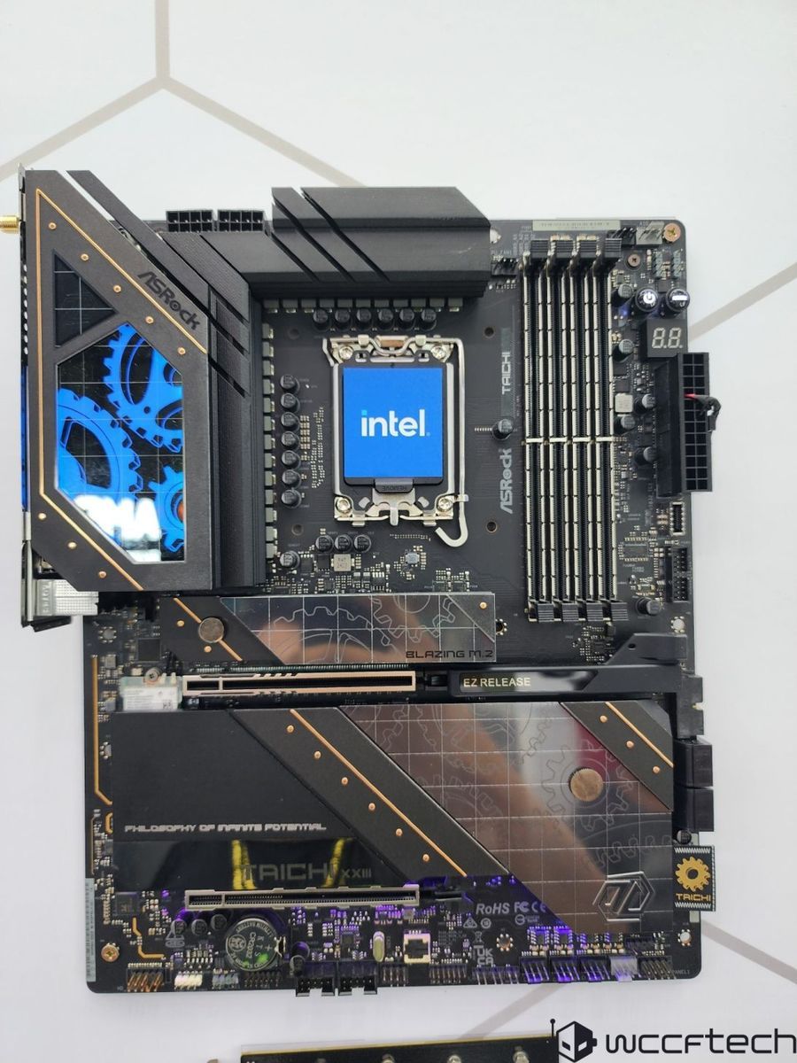 ASRock Z890 Taichi