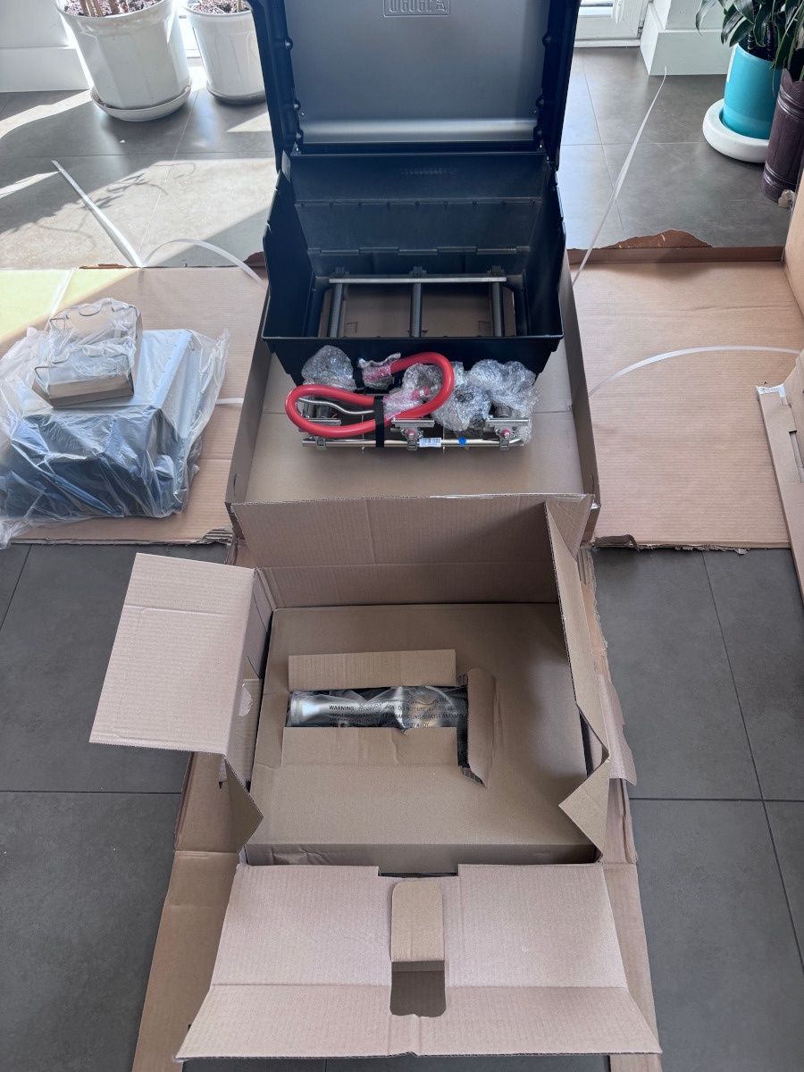Weber Spirit E-335