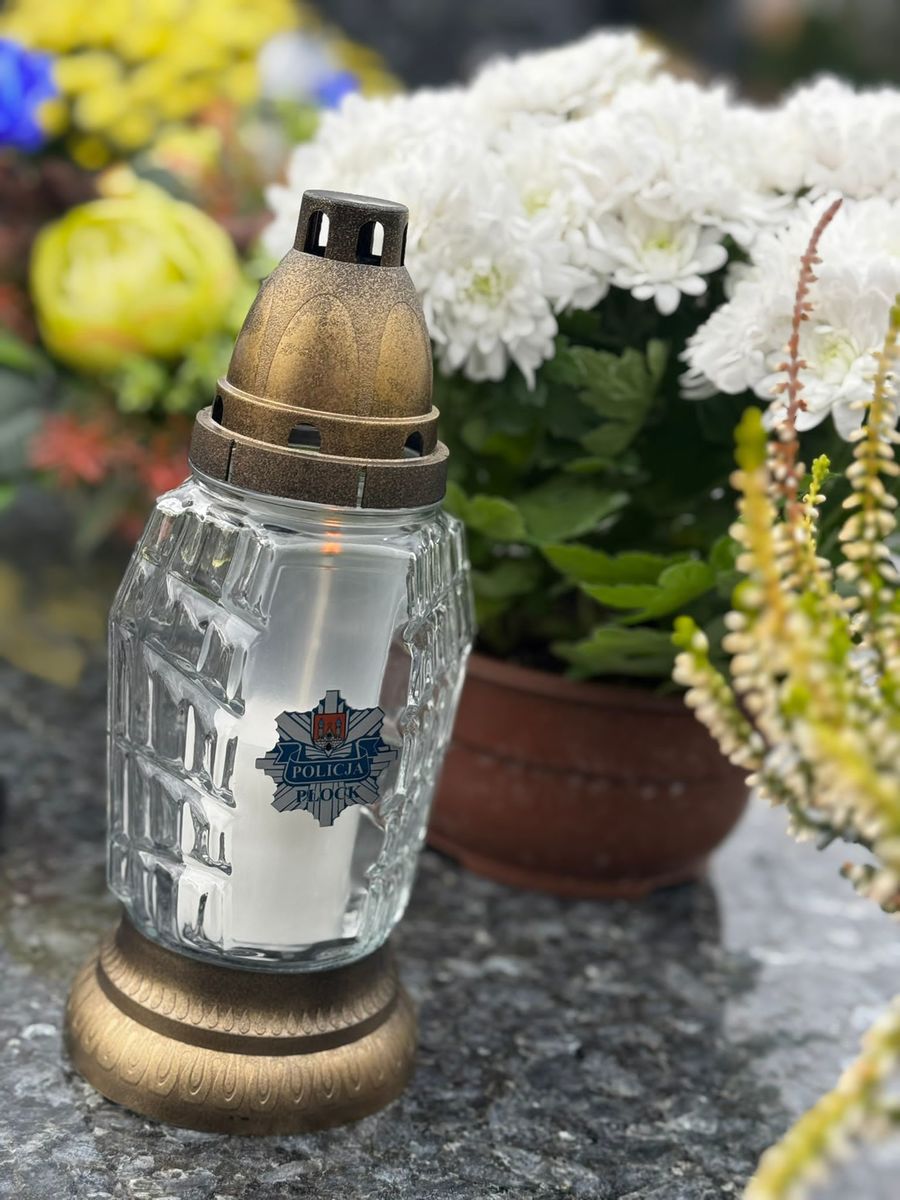 Policjanci oddali hołd