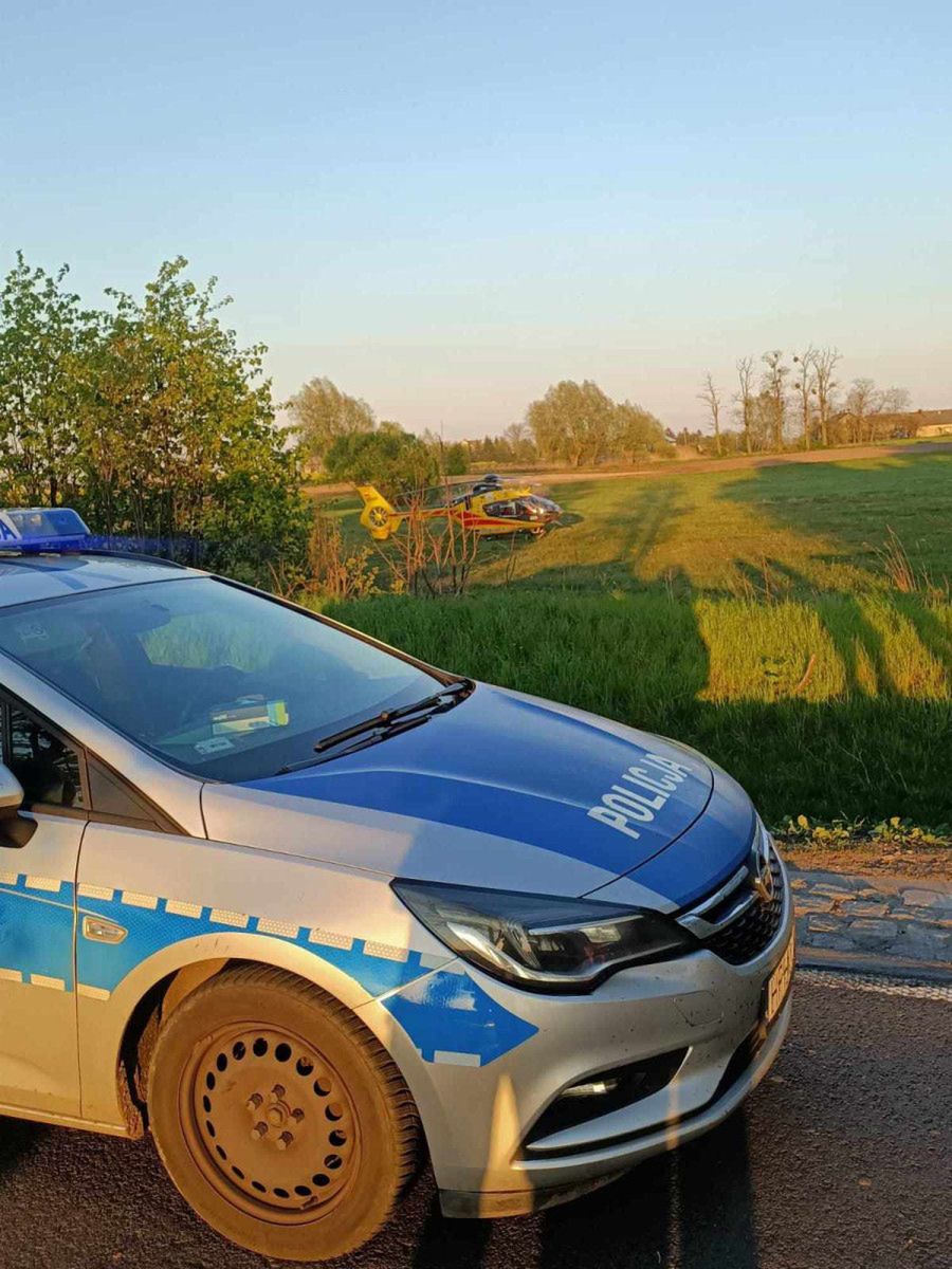 PILNE: Poważny wypadek w Świerczynku - blokada drogi! [ZDJĘCIA]