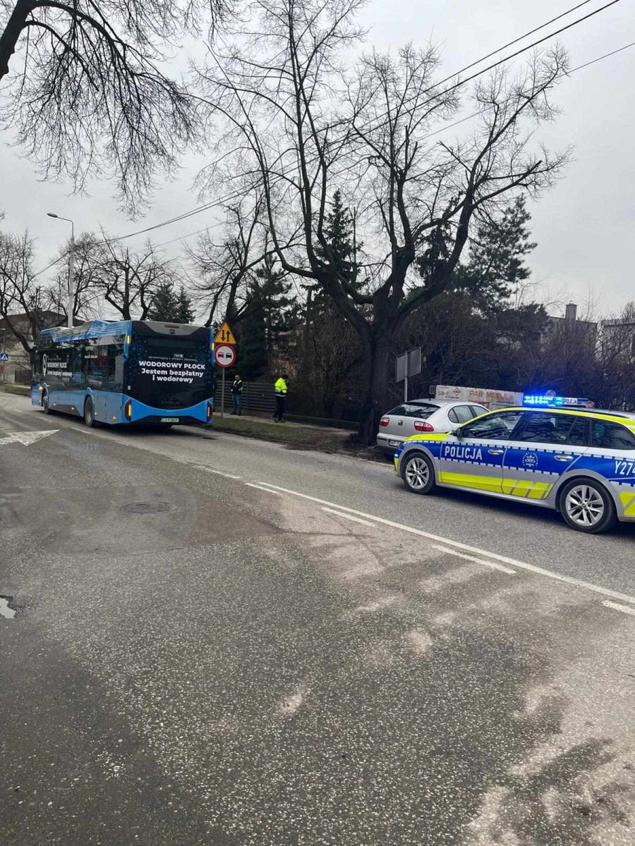 Poważny wypadek na ul. Wyszogrodzkiej z ul. Batorego