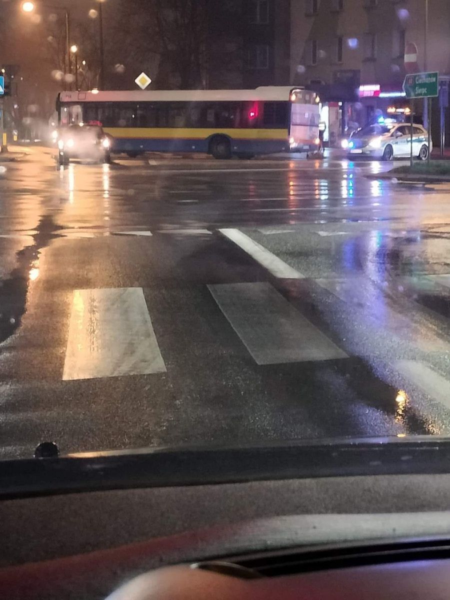 Potrącenie pieszej przez kierowcę Komunikacji Miejskiej w Płocku