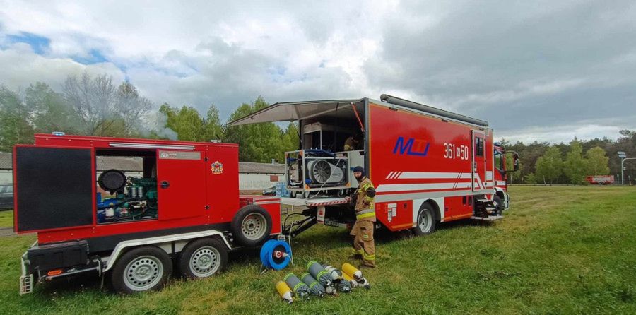 Gmina Sierpc: pożar kurnika, którego gaszenie trwało 7 godzin! [ZDJĘCIA]