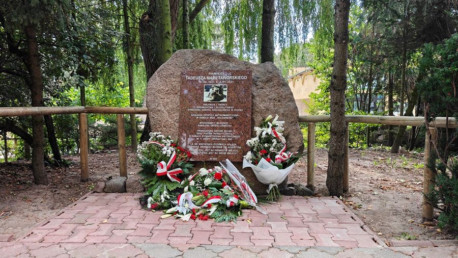 Uroczystość odsłonięcia tablicy 