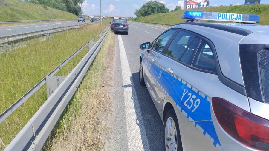 Kierowcę Merca strasznie suszyło - obywatelskie zatrzymanie na Moście Solidarności