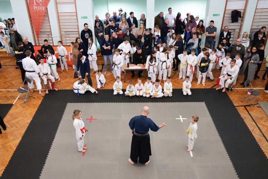 King Bruce Lee Karate Mistrz: VI Turniej Noworoczny & Turniej Pierwszego Kroku