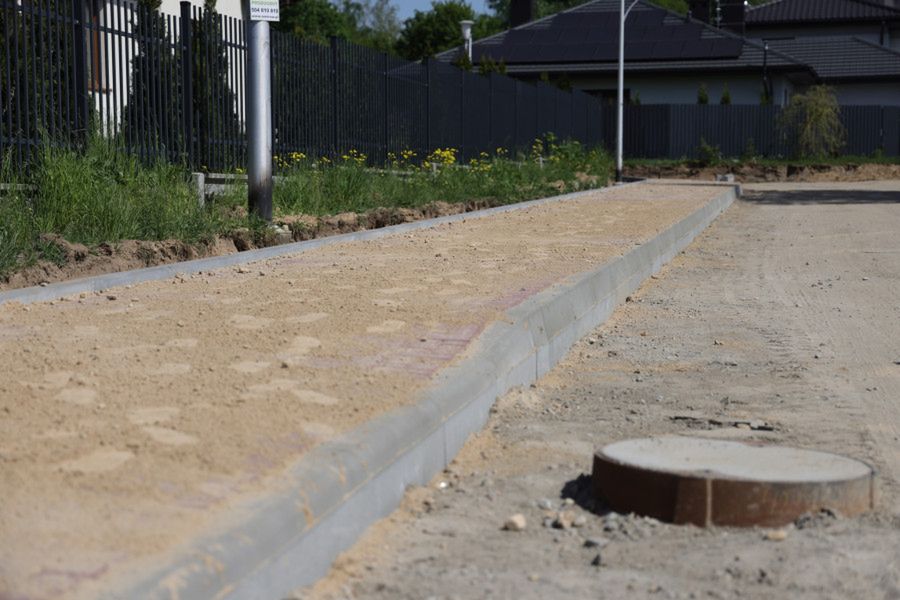 Budowa ul. Podgórze i fragmentu ul. Liściastej w Borowiczkach