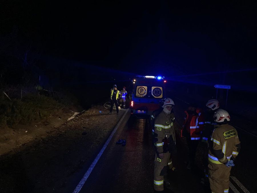 Potrącenie rowerzysty w miejscowości Karsy [Zdjęcia]