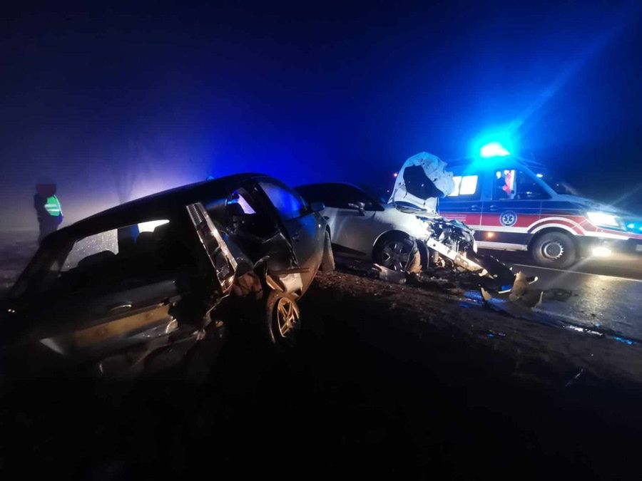 Poważny wypadek w Szewcach na DK 60. Ucierpiał kierowca!