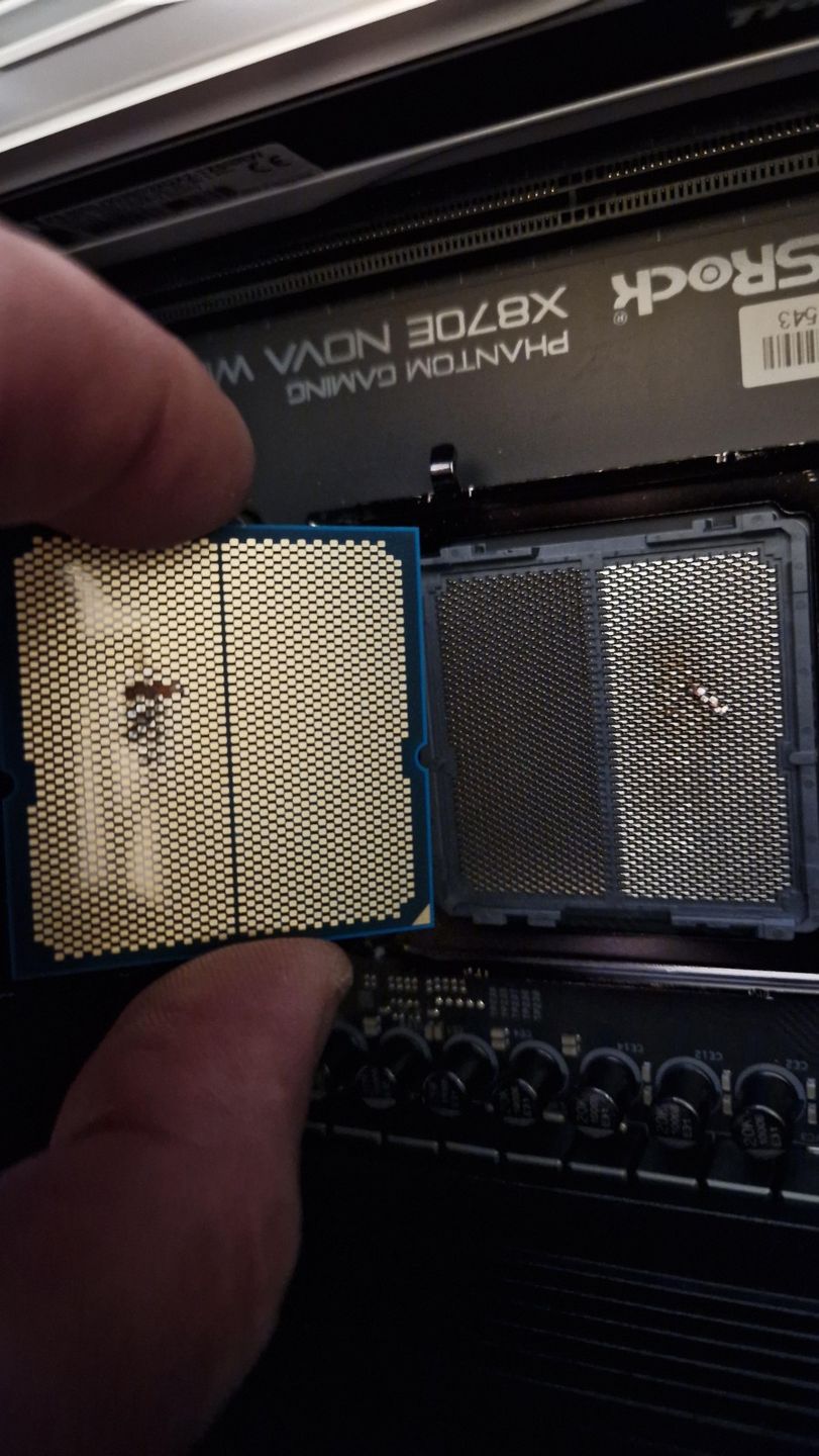 Spalony procesor AMD Ryzen 7 9800X3D