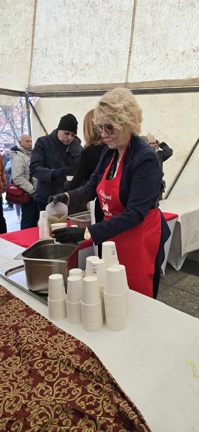 Rosół z gęsiny na Starym Rynku 