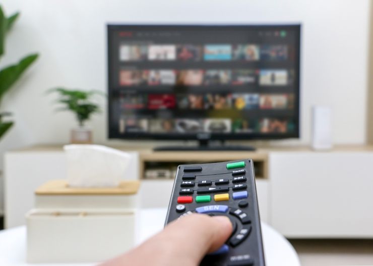 Co obejrzeć na Netflix? 5 tytułów dla miłośniczek mody