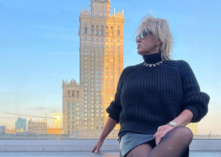 Masz więcej niż 60 lat? Zapomnij o dekoltach. I to nie z powodu wieku