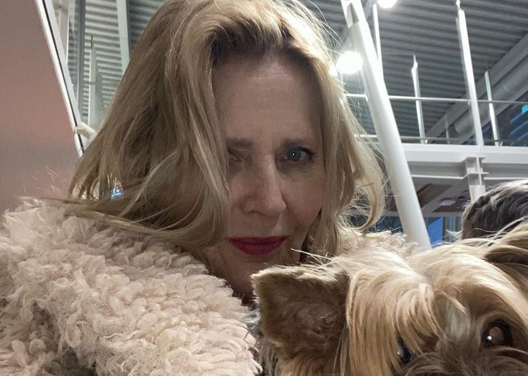 Jedyne buty na mrozy i pluchę. W Polsce każda z nas musi je mieć w szafie. Znana 70-latka pokazała je na Instagramie