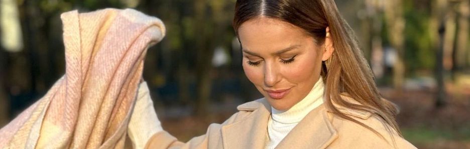 Płaszcz to przeżytek. Teraz nosi się okrycie, którego fankami są Paulina Sykut-Jeżyna i Aleksandra Kostka