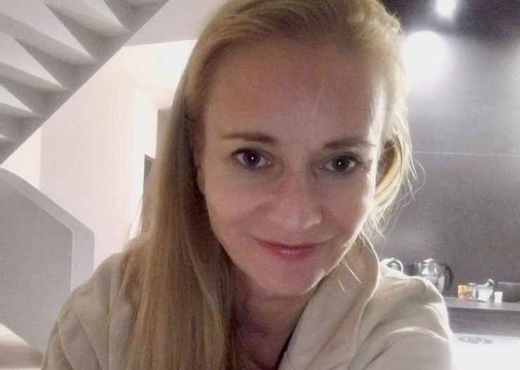 Mama Musiała lansuje nowy trend dla nie tylko dla 50-latek. Wiosną będziemy nosić ten jeden element garderoby w jej stylu