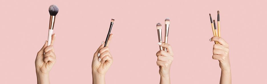 Pędzle do makijażu – sposób na perfekcyjny make-up. Poznaj ich rodzaje!