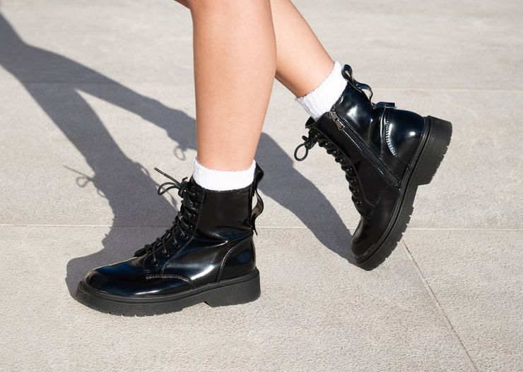 Planujesz kupić sobie modne botki? Te cztery modele w 2024 będziesz mogła nosić bez przerwy