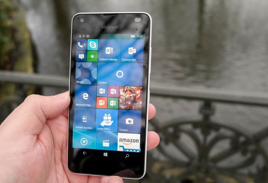 Windows 10 Mobile