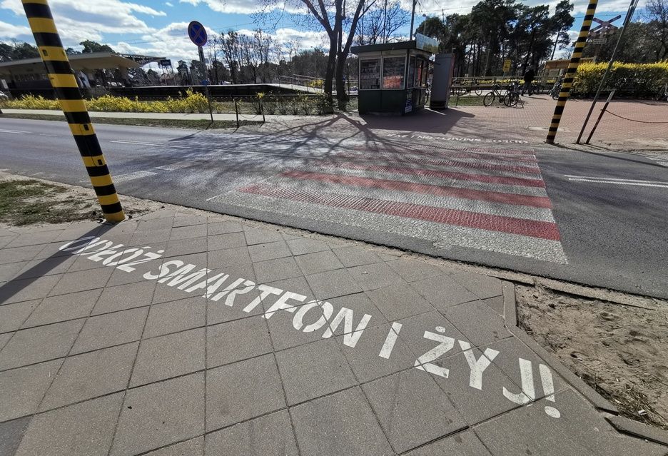 Odłóż smartfon