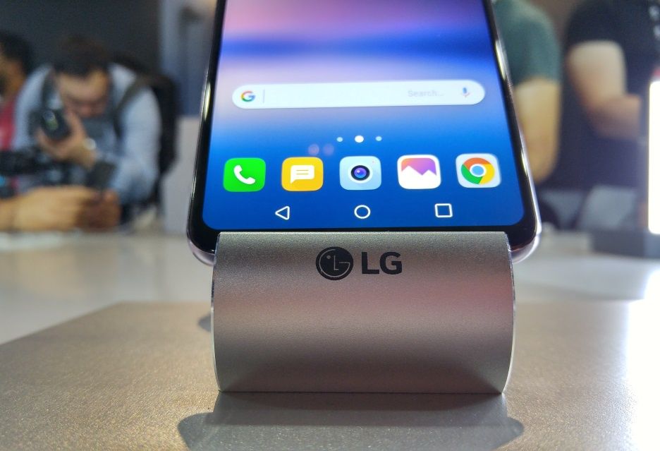LG V30