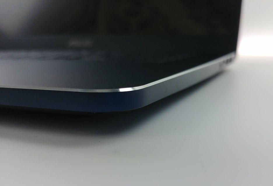 Asus Zenbook Pro UX550VD