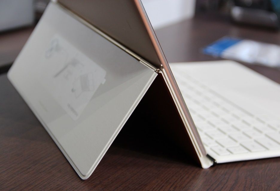 Huawei Matebook E podstawka