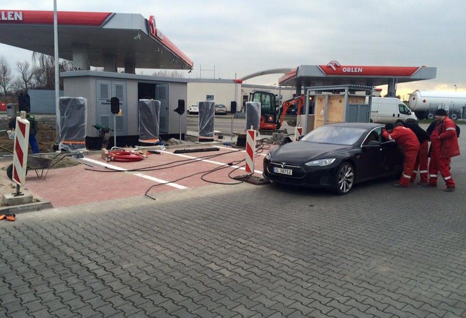 Tesla Orlen