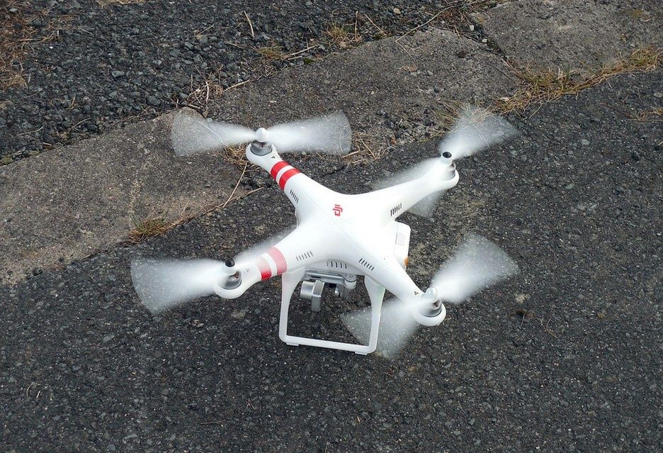 dron asfalt