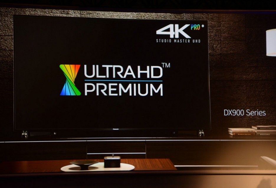 Panasonic DX900 CES