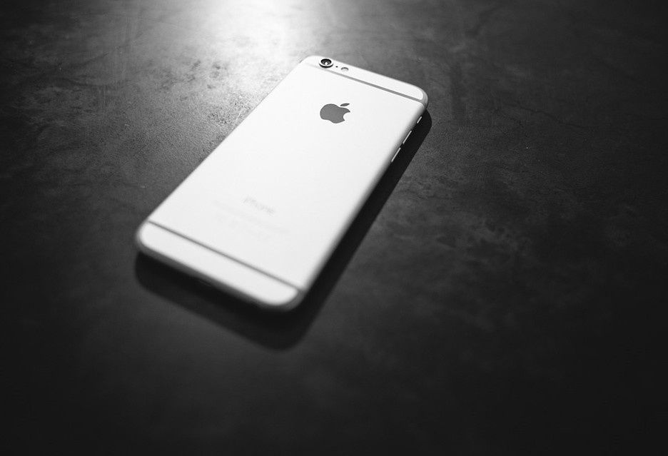 iPhone tył