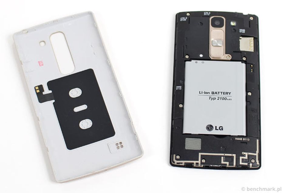 LG Spirit 4G LTE zdjęta tylna klapka