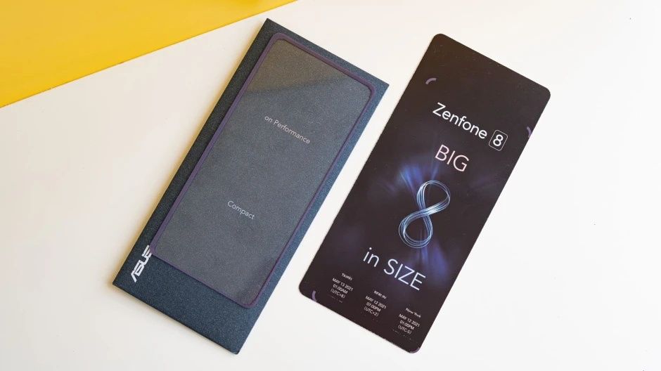 ZenFone 8 mini