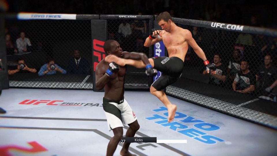 EA Sports UFC 2 - kopnięcie w wyskoku